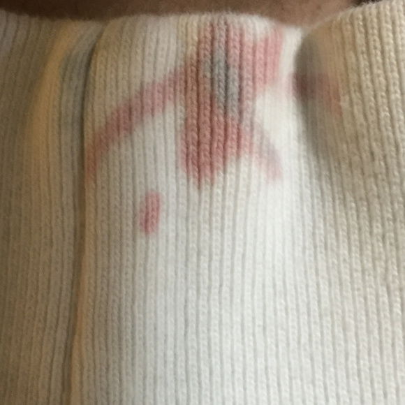 American Eagle Outfitters - Picture 4 of 4